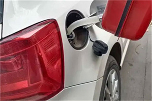 天山路24小时救援车收费标准