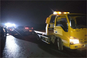 天山路24小时车辆搭电联系电话